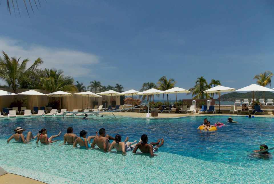 Hotel Azul Ixtapa Grand Albercas. Aqua spinning - Aqua bike - Aqua fitness en el Hotel Azul Ixtapa Grand