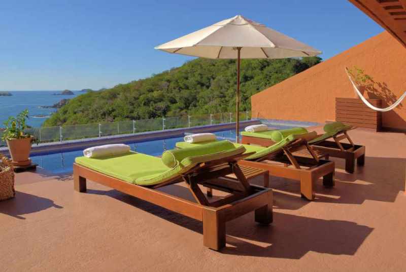 Hotel Brisas Ixtapa Fotos. Todas las habitaciones del Hotel Brisas Ixtapa cuentan con terraza privada y vista al mar. Las opciones de hospedaje varían desde suites con 3 recámaras hasta el exclusivo Brisas Beach Club con acceso al Lounge Privado