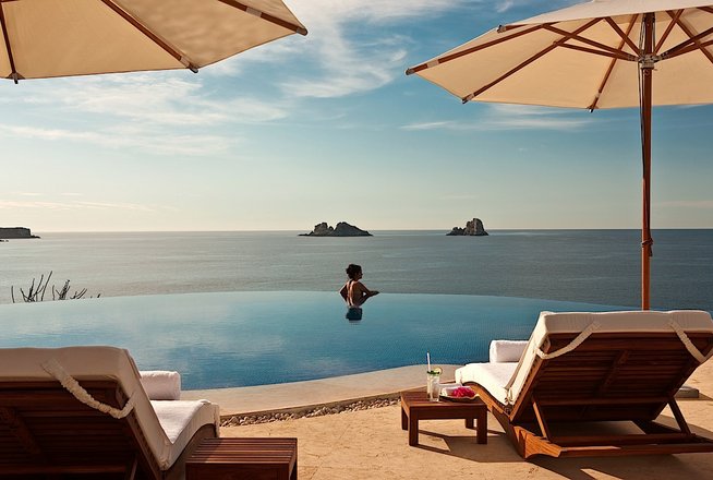 Hotel Cala de Mar Ixtapa Todo Incluido: Suites y habitaciones con terrazas privadas y albercas infinity