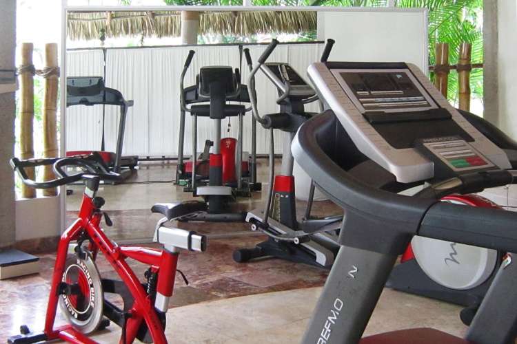 Hotel Gamma Inn Ixtapa Todo Incluido: Manténte en forma en nuestro Gimnasio, el cual puedes disfrutar en tu plan todo incluido en el Hotel Gamma Inn Ixtapa