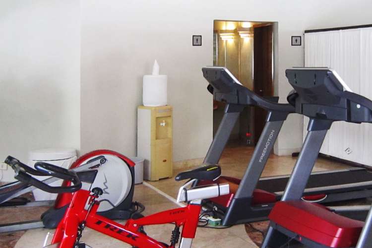 Hotel Gamma Inn Ixtapa Todo Incluido: Manténte en forma en nuestro Gimnasio, el cual puedes disfrutar en tu plan todo incluido en el Hotel Gamma Inn Ixtapa